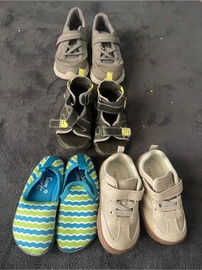 Carter's Light Beige Kids Sneakers with Hook-and-Loop Straps